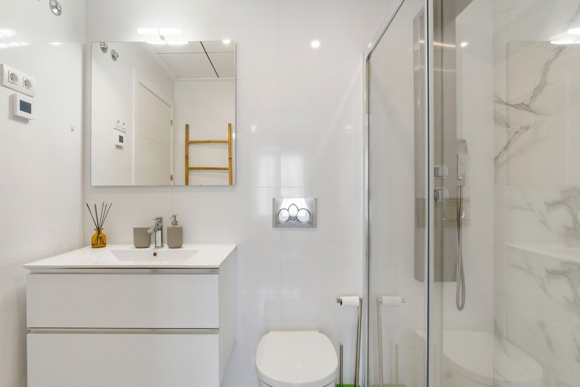 Reventa - Town House -
Villamartin - Costa Blanca