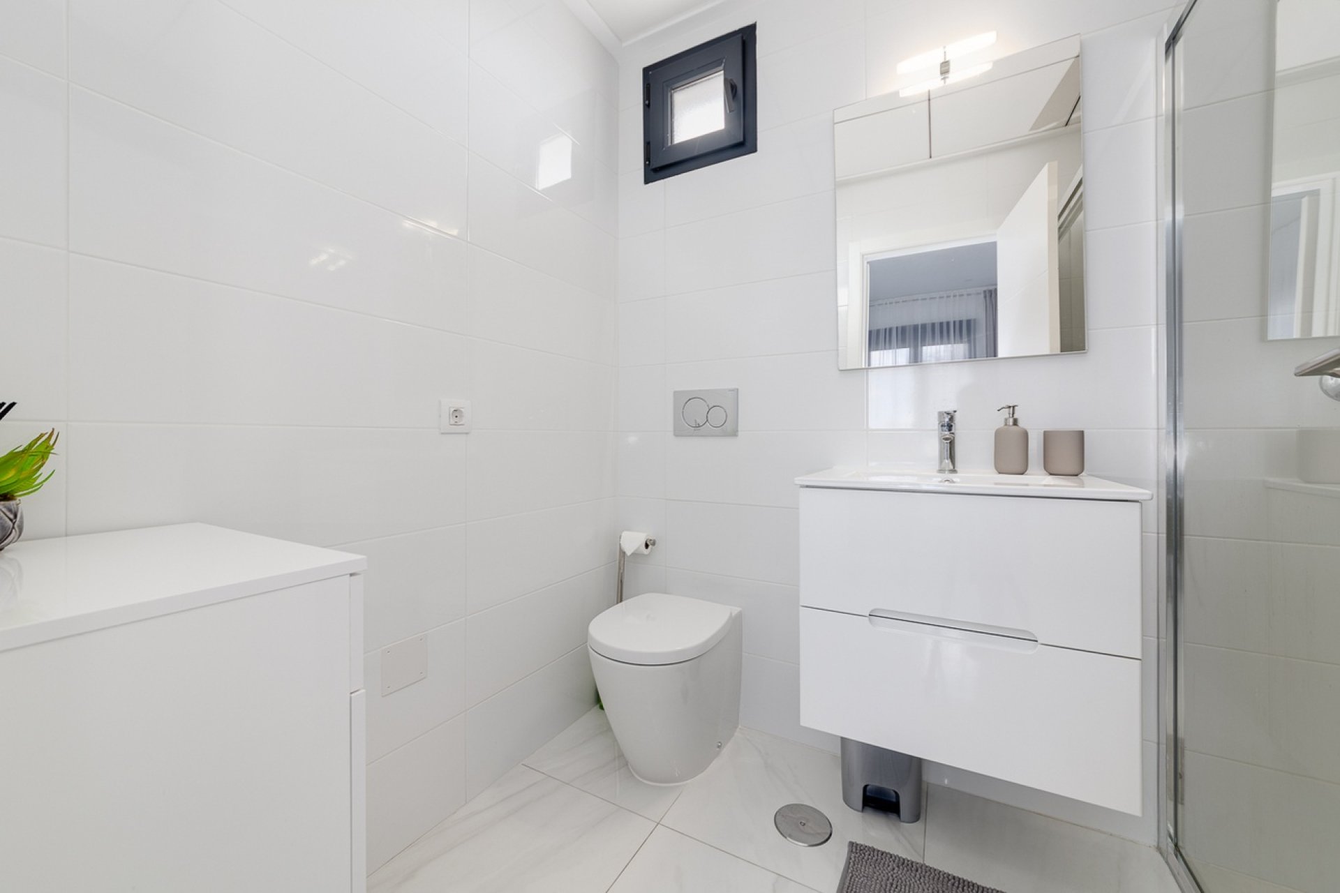 Reventa - Town House -
Villamartin - Costa Blanca