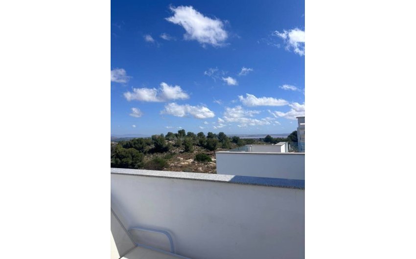 Reventa - Town House -
Villamartin - Costa Blanca
