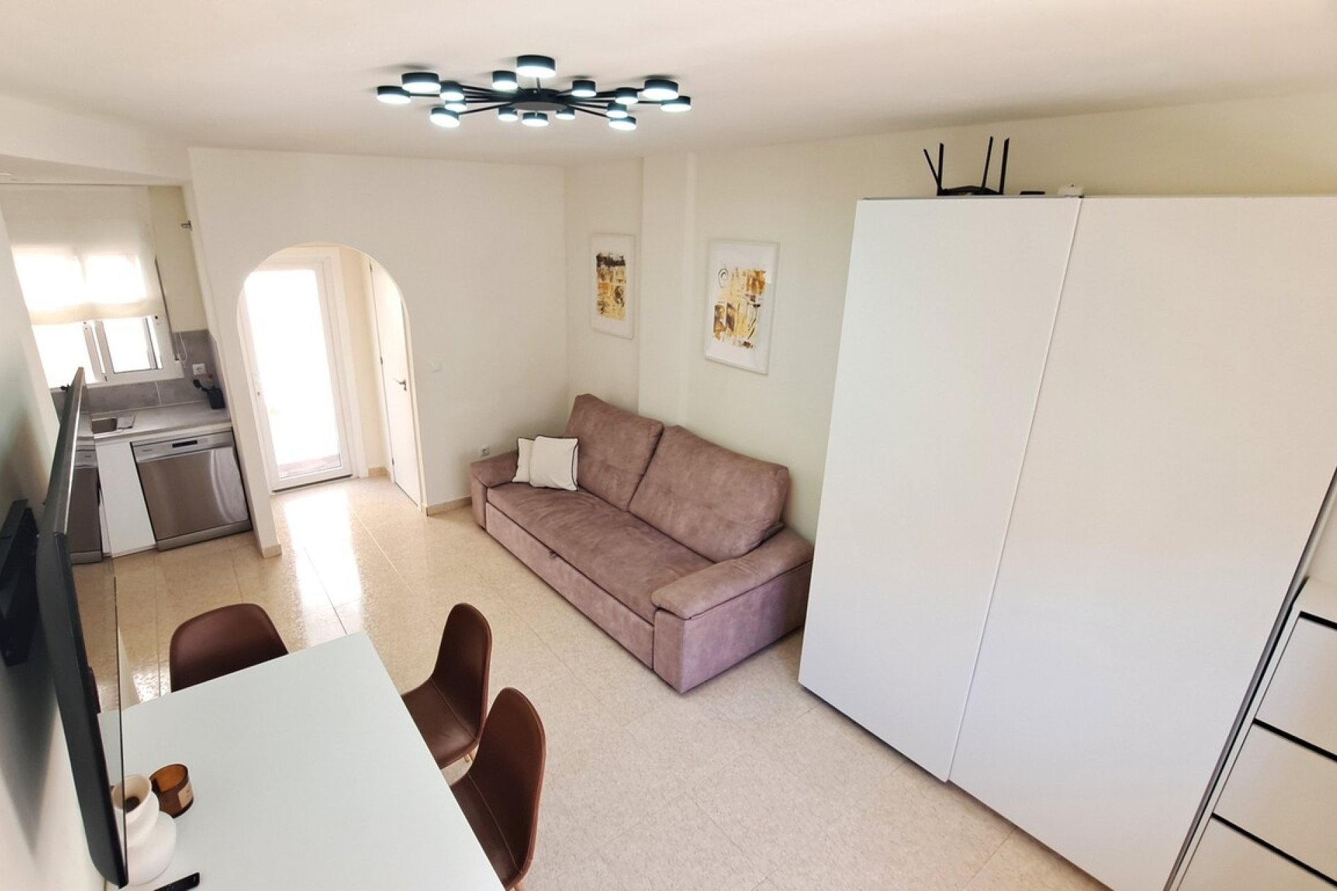 Reventa - Town House -
Villamartin - Las filipinas
