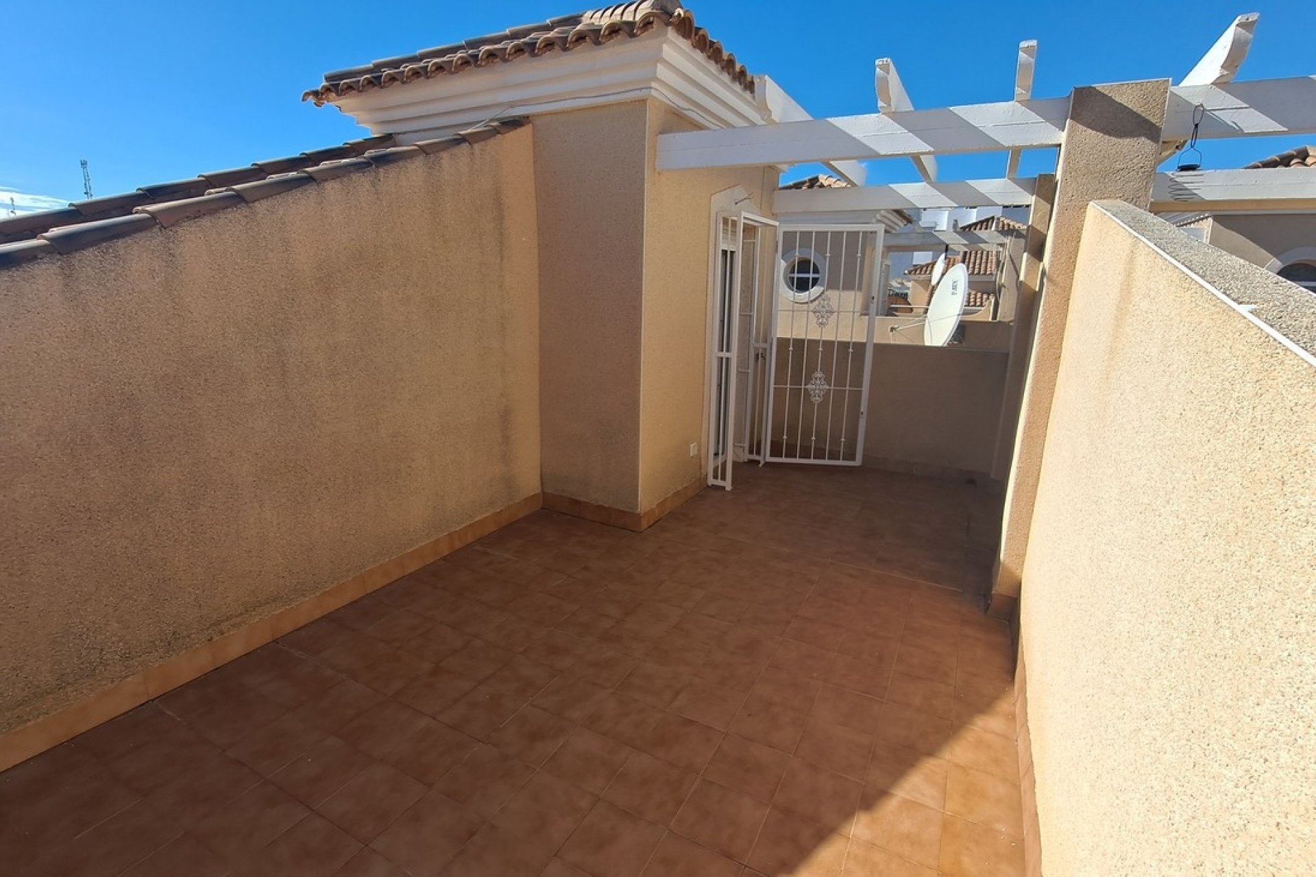Reventa - Town House -
Villamartin - Las filipinas