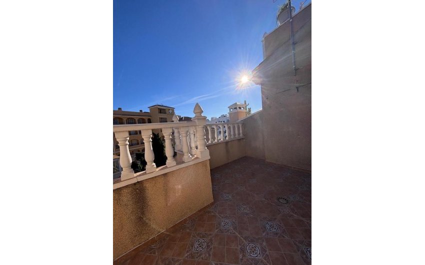Reventa - Town House -
Villamartin - Orihuela Costa