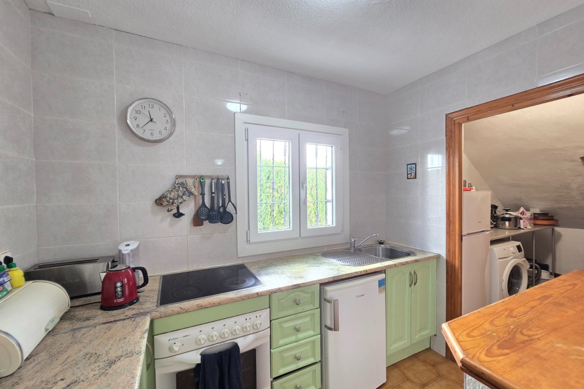 Reventa - Townhouse * -
Villamartin * - Los Dolses *