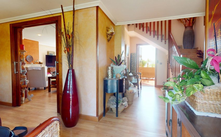 Reventa - Villa -
Aguilas