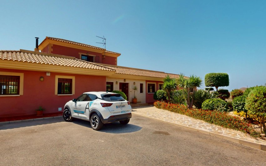 Reventa - Villa -
Aguilas