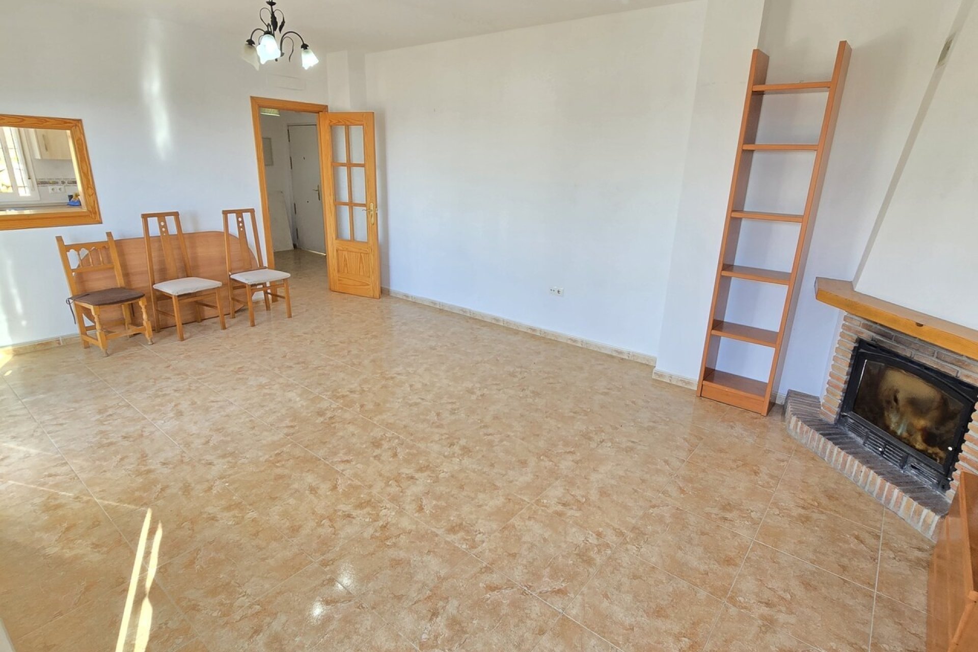 Reventa - Villa -
Alcaucín - Inland