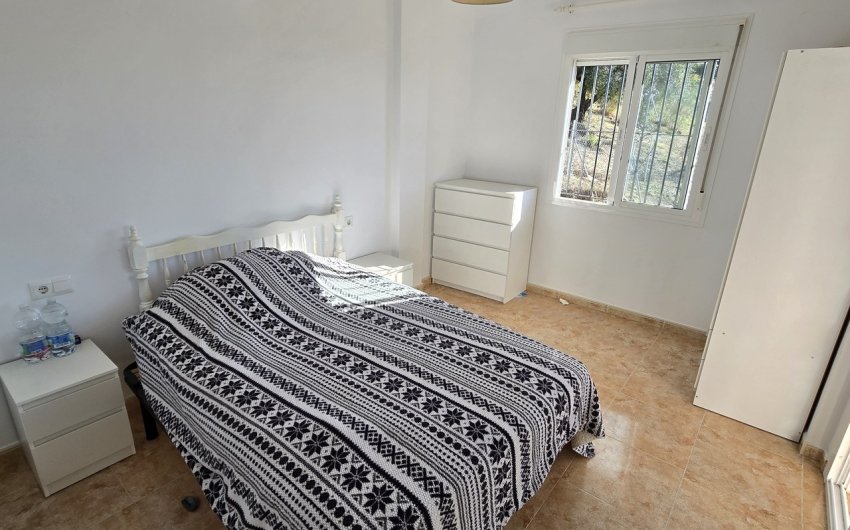 Reventa - Villa -
Alcaucín - Inland