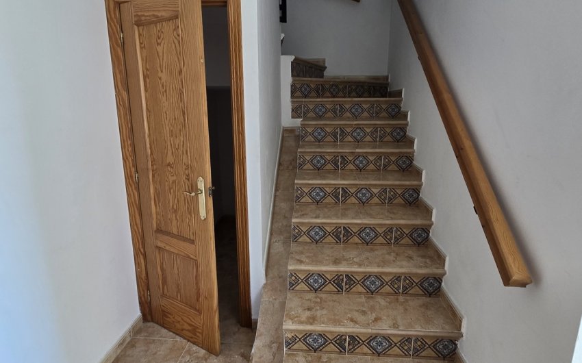 Reventa - Villa -
Alcaucín - Inland