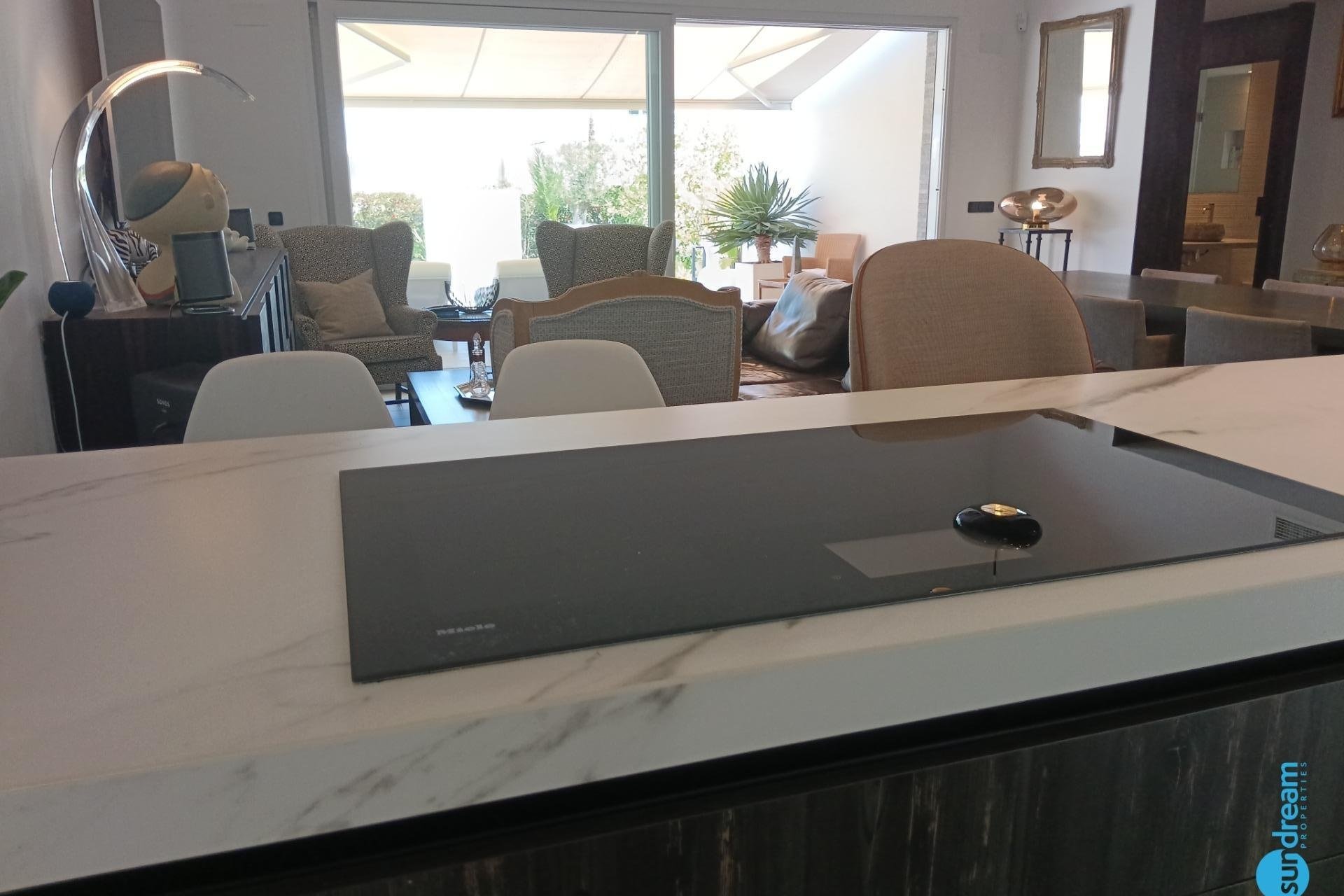 Reventa - Villa -
Algorfa - Club de Golf La Finca