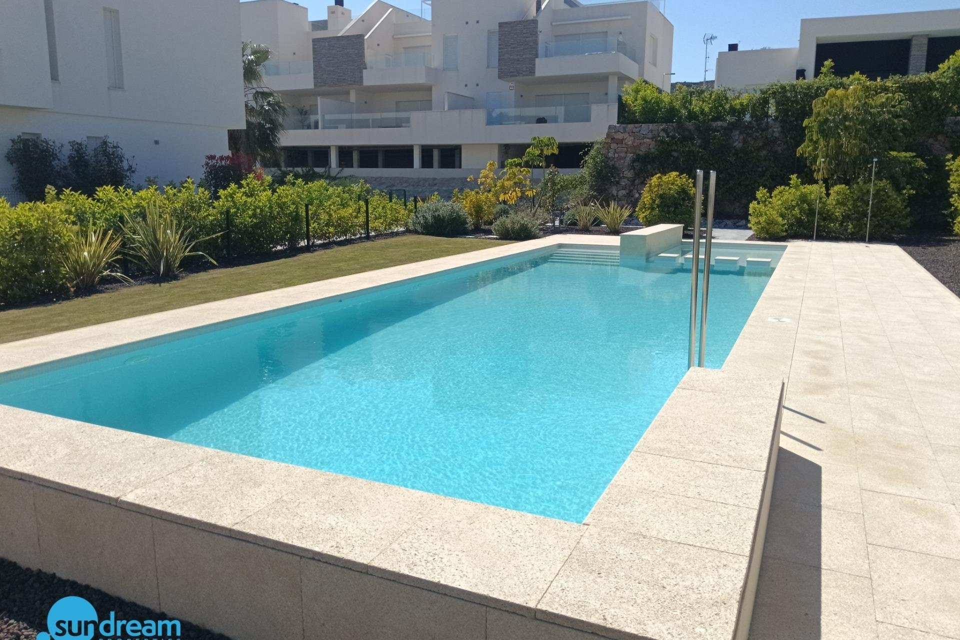 Reventa - Villa -
Algorfa - Club de Golf La Finca