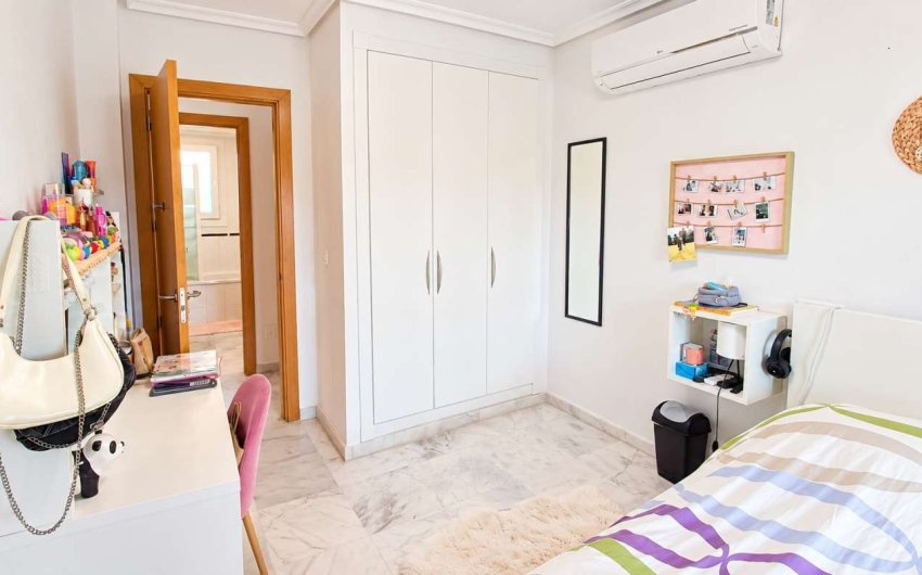 Reventa - Villa -
Algorfa - Inland