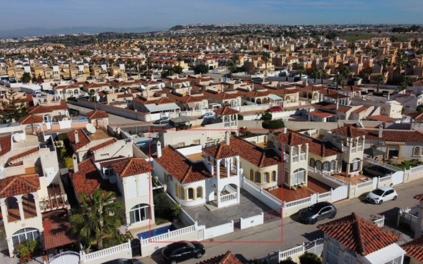 Reventa - Villa -
Algorfa - Inland