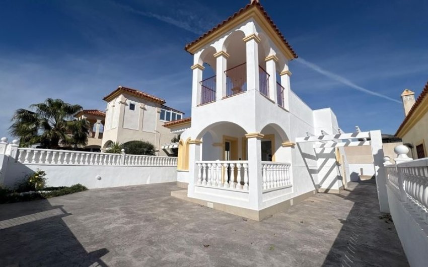 Reventa - Villa -
Algorfa - Inland