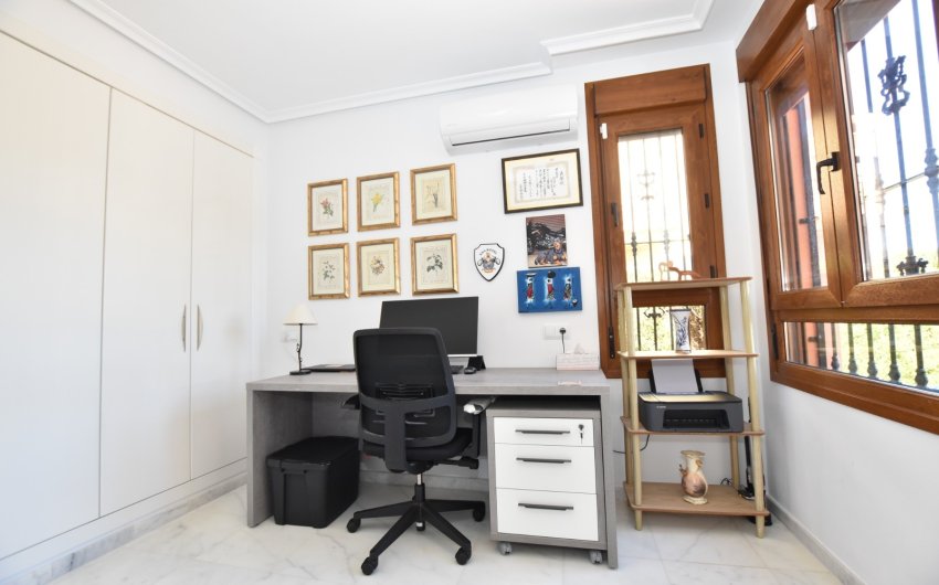 Reventa - Villa -
Algorfa - Inland