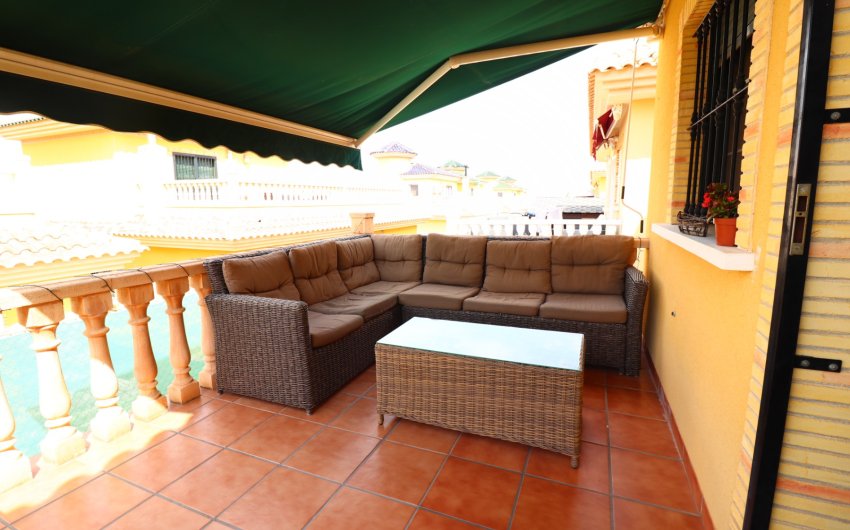 Reventa - Villa -
Algorfa - Lo Crispin