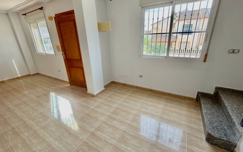 Reventa - Villa -
Algorfa - Lo Crispin