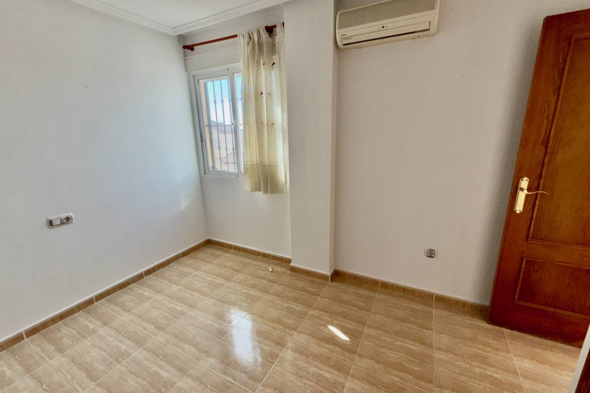 Reventa - Villa -
Algorfa - Lo Crispin