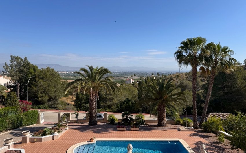 Reventa - Villa -
Algorfa - Lomas de La Juliana