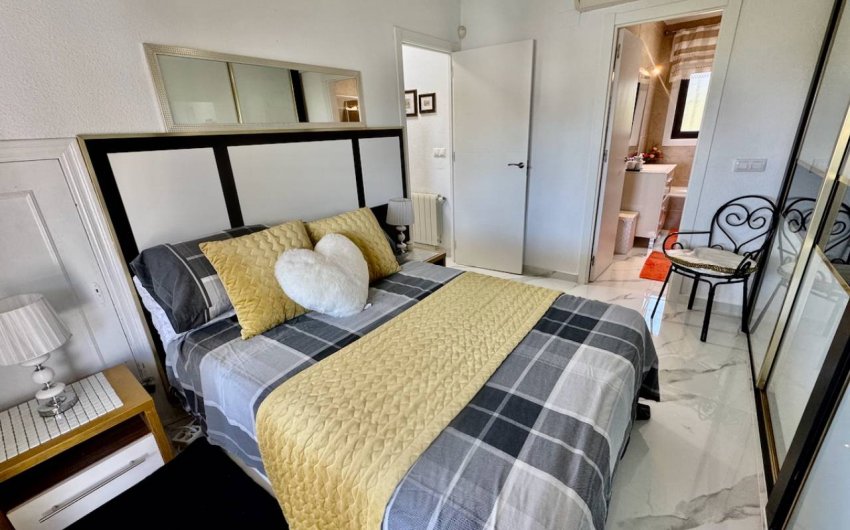 Reventa - Villa -
Algorfa - Lomas de La Juliana