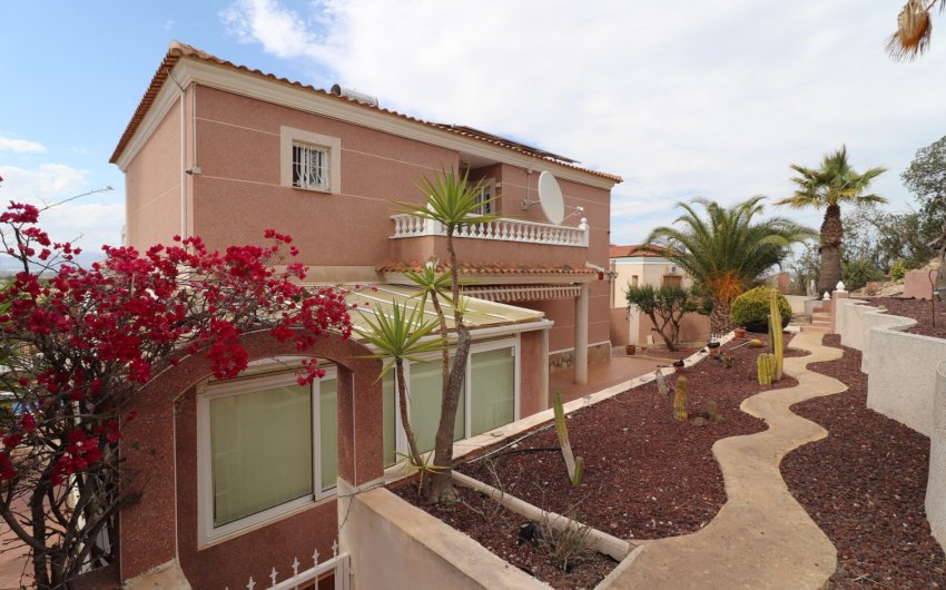 Reventa - Villa -
Algorfa - Lomas de La Juliana