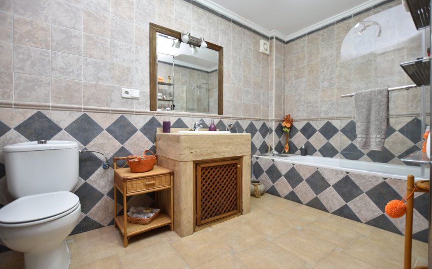 Reventa - Villa -
Algorfa - Montemar