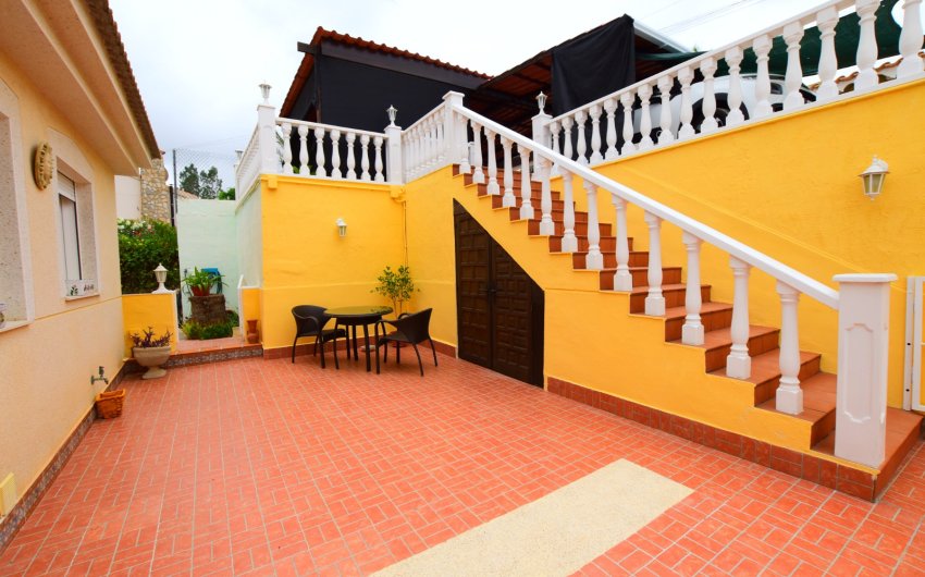 Reventa - Villa -
Algorfa - Montemar