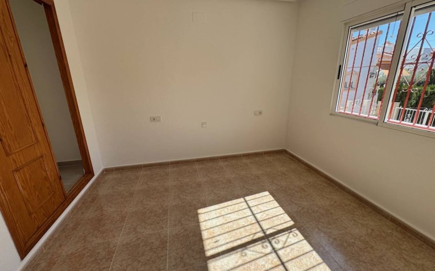 Reventa - Villa -
Algorfa - Montemar