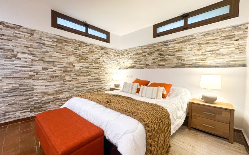 Reventa - Villa -
Alicante - Campoamor