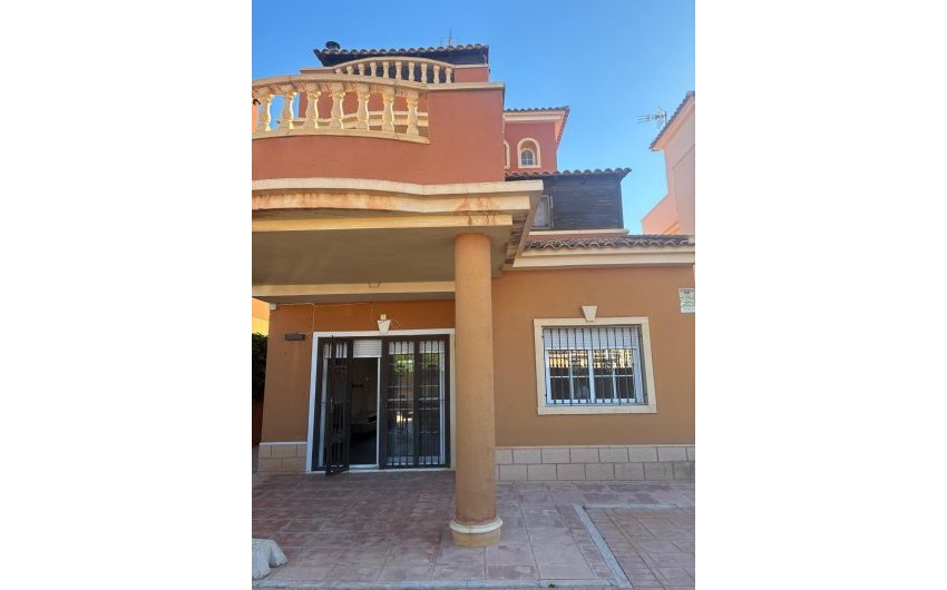 Reventa - Villa -
Almoradí - El Banet
