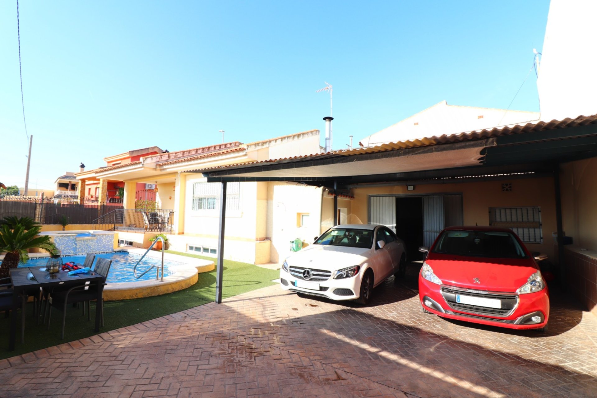 Reventa - Villa -
Almoradí - El Saladar