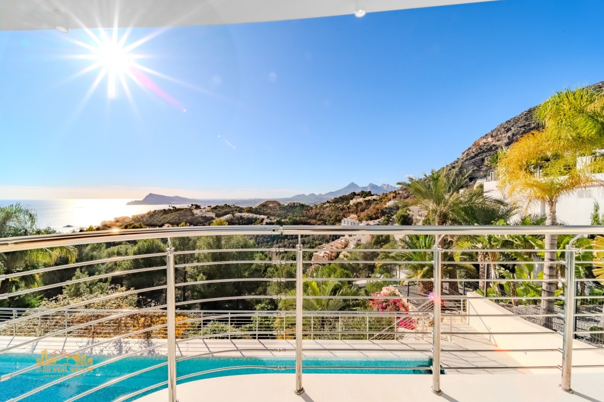 Reventa - Villa -
Altea