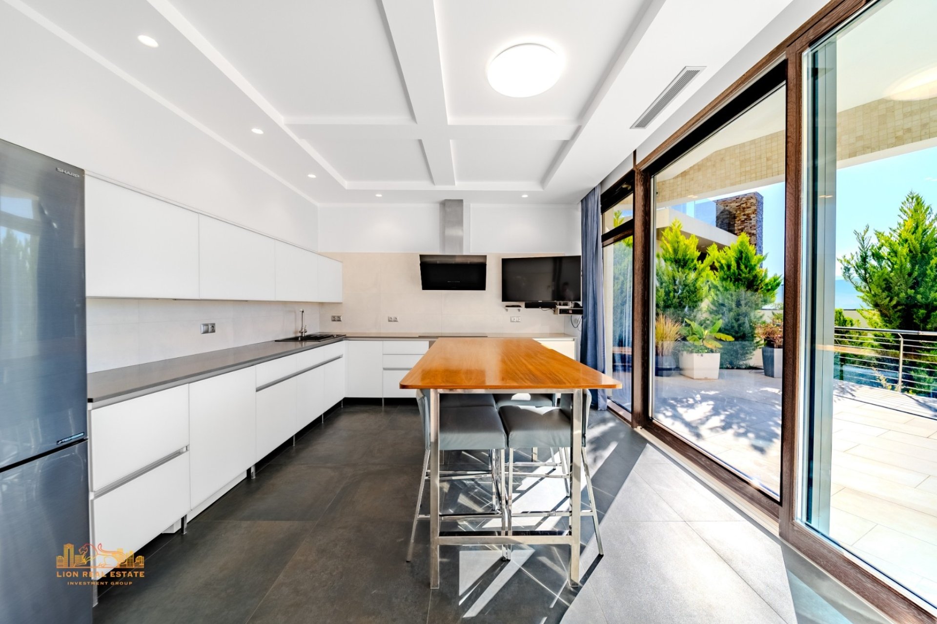 Reventa - Villa -
Altea