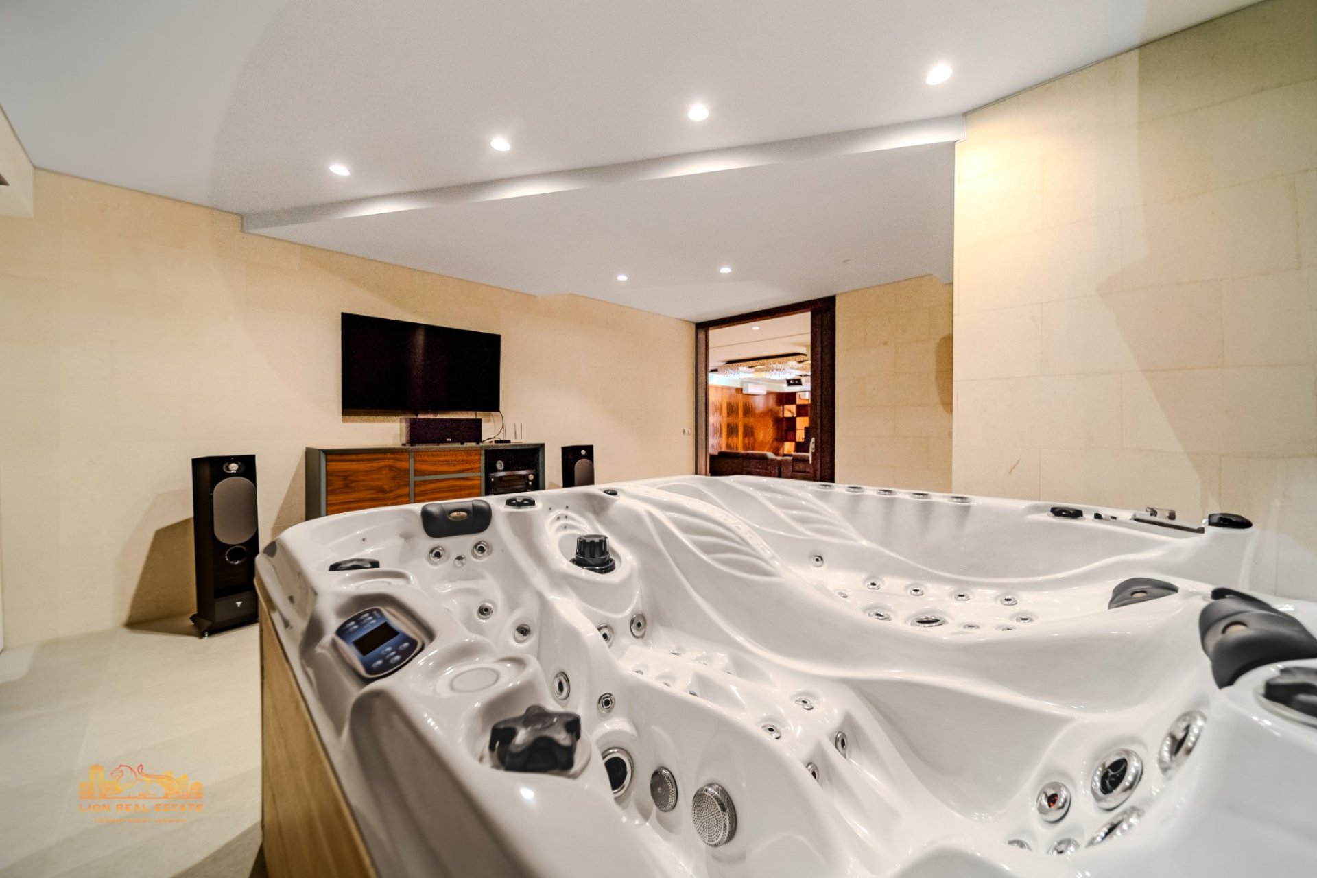 Reventa - Villa -
Altea