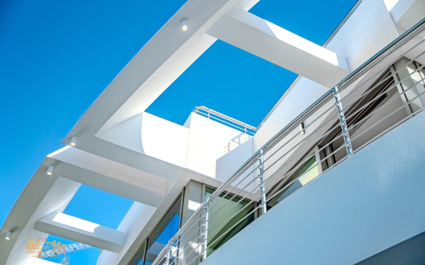 Reventa - Villa -
Altea