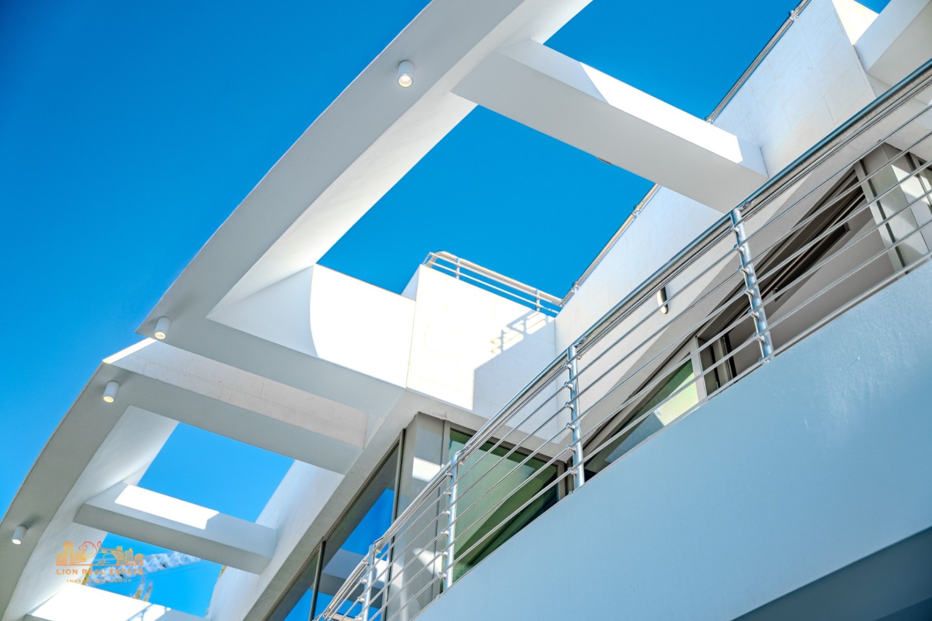 Reventa - Villa -
Altea