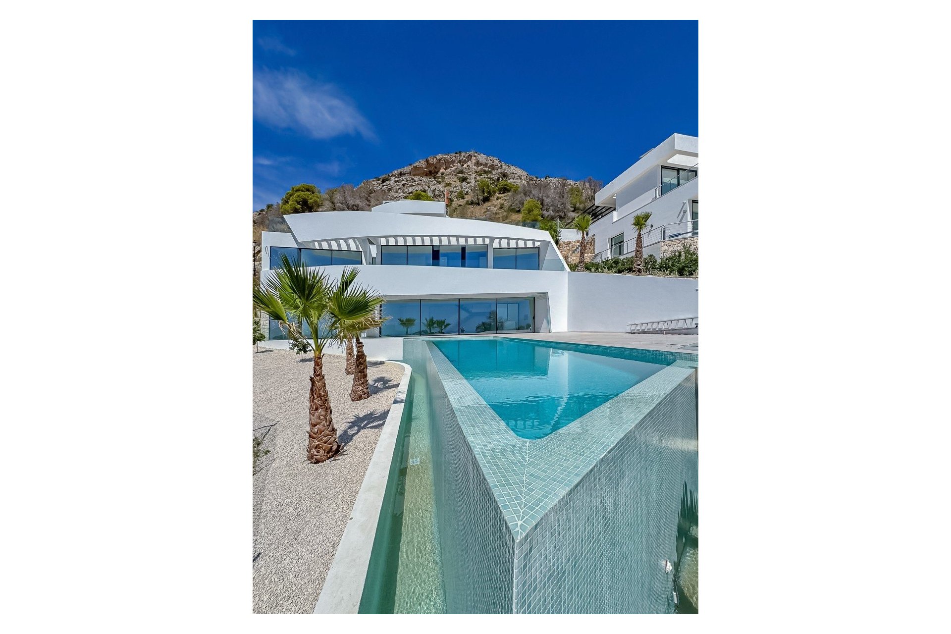 Reventa - Villa -
Altea