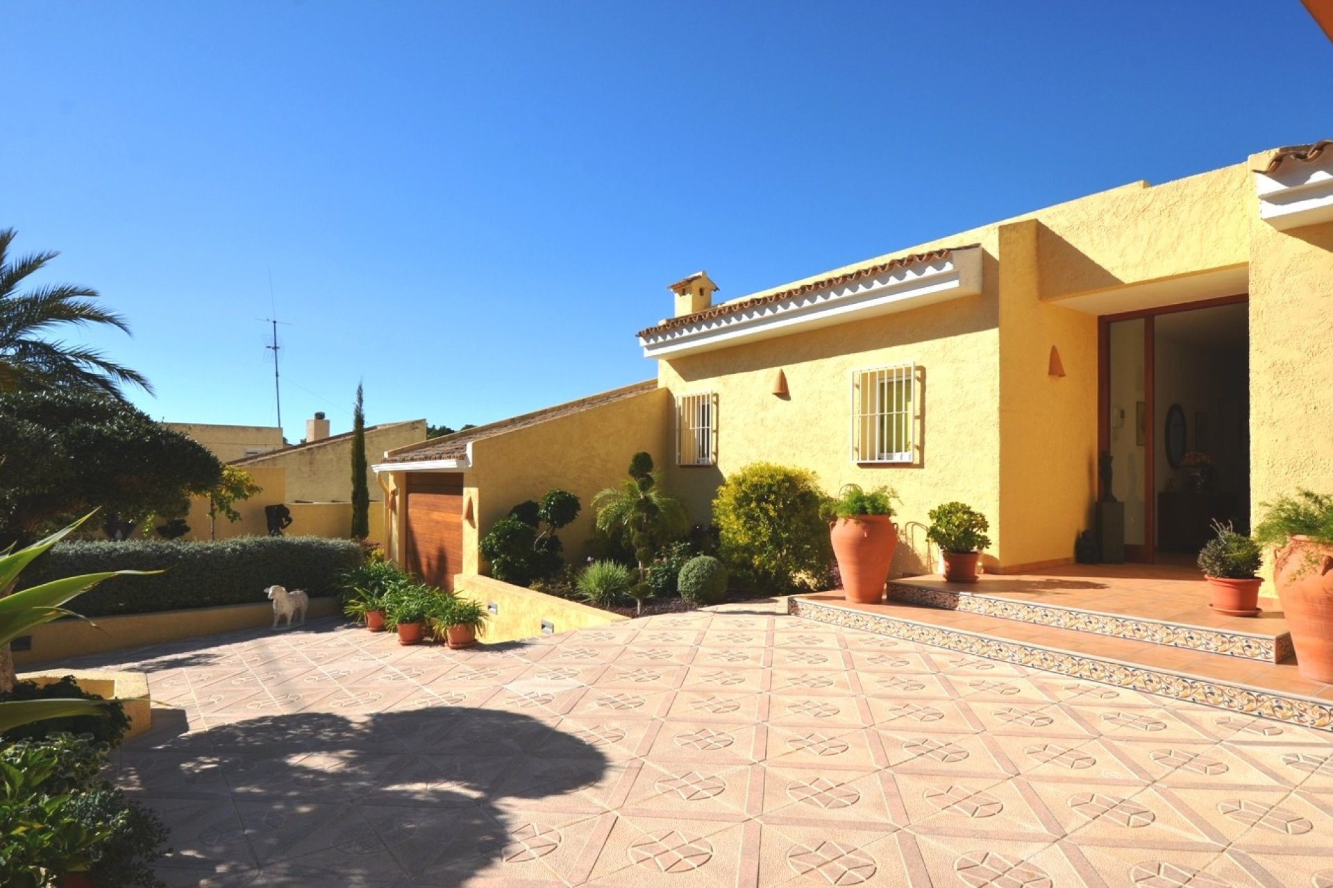 Reventa - Villa -
Altea