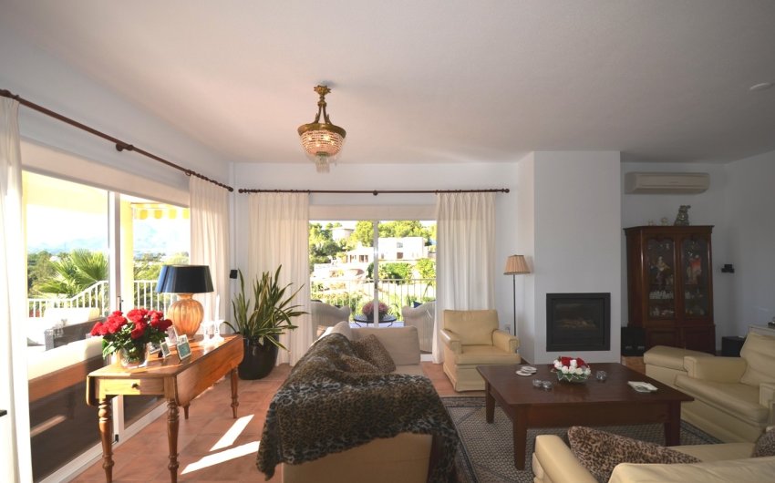 Reventa - Villa -
Altea