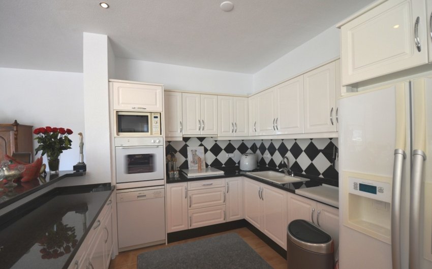 Reventa - Villa -
Altea