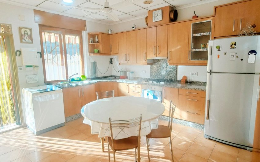 Reventa - Villa -
Aspe