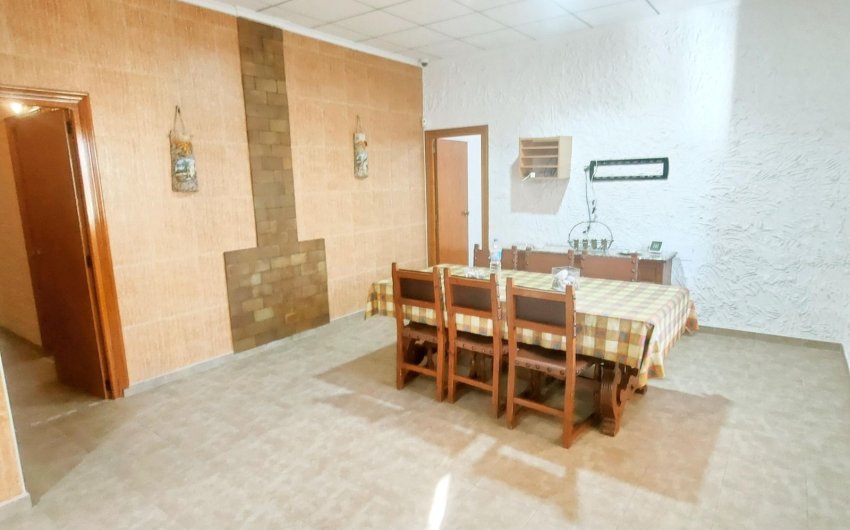 Reventa - Villa -
Aspe