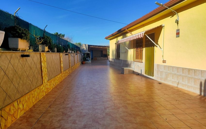 Reventa - Villa -
Aspe