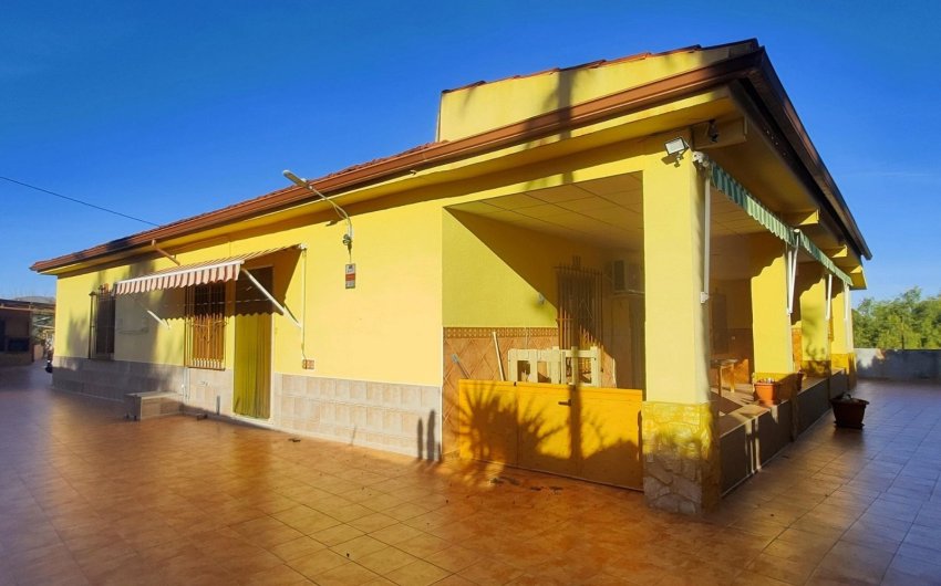 Reventa - Villa -
Aspe