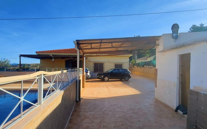 Reventa - Villa -
Aspe