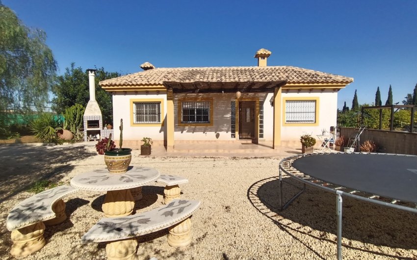 Reventa - Villa -
Avileses - Inland