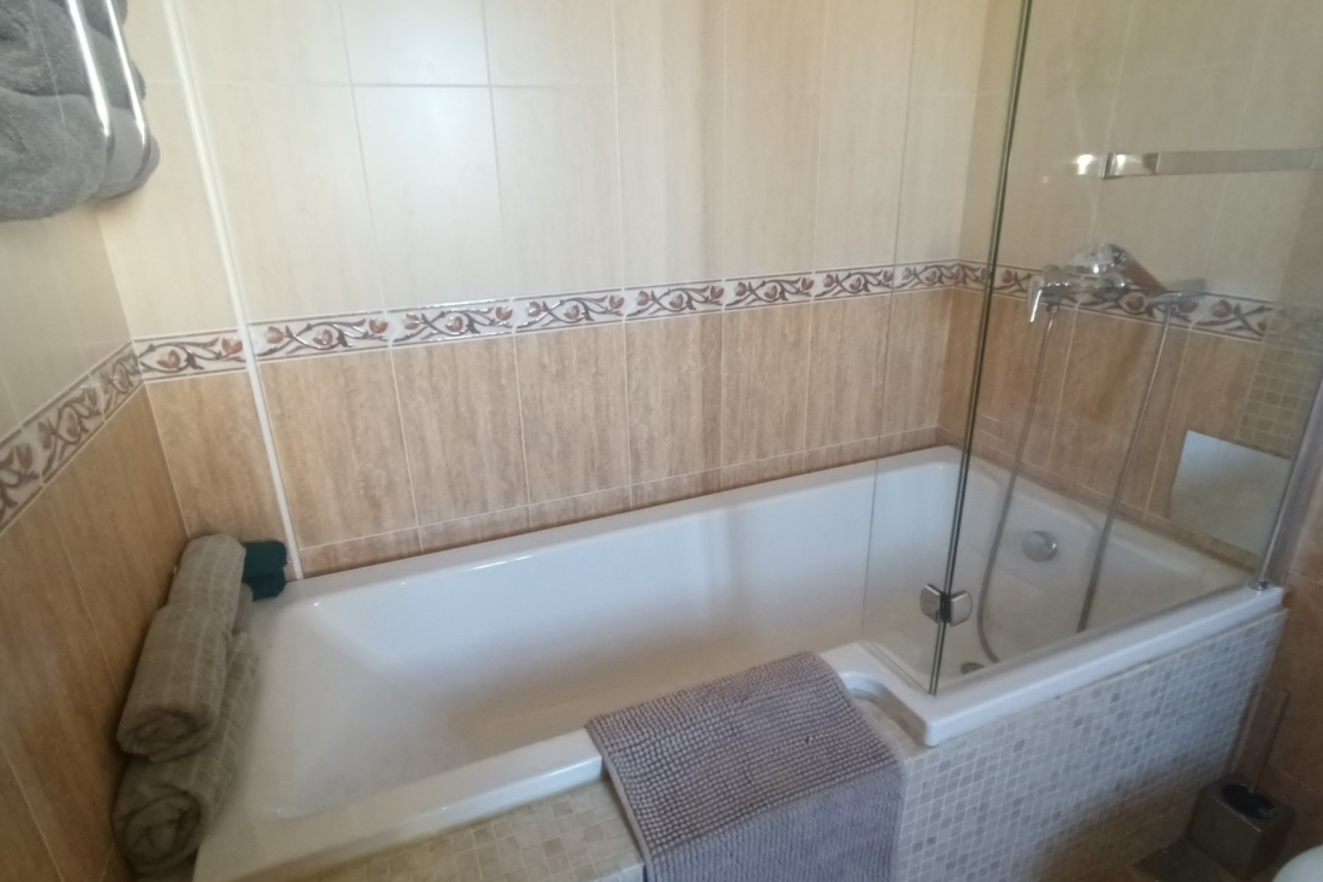 Reventa - Villa -
Avileses - Inland