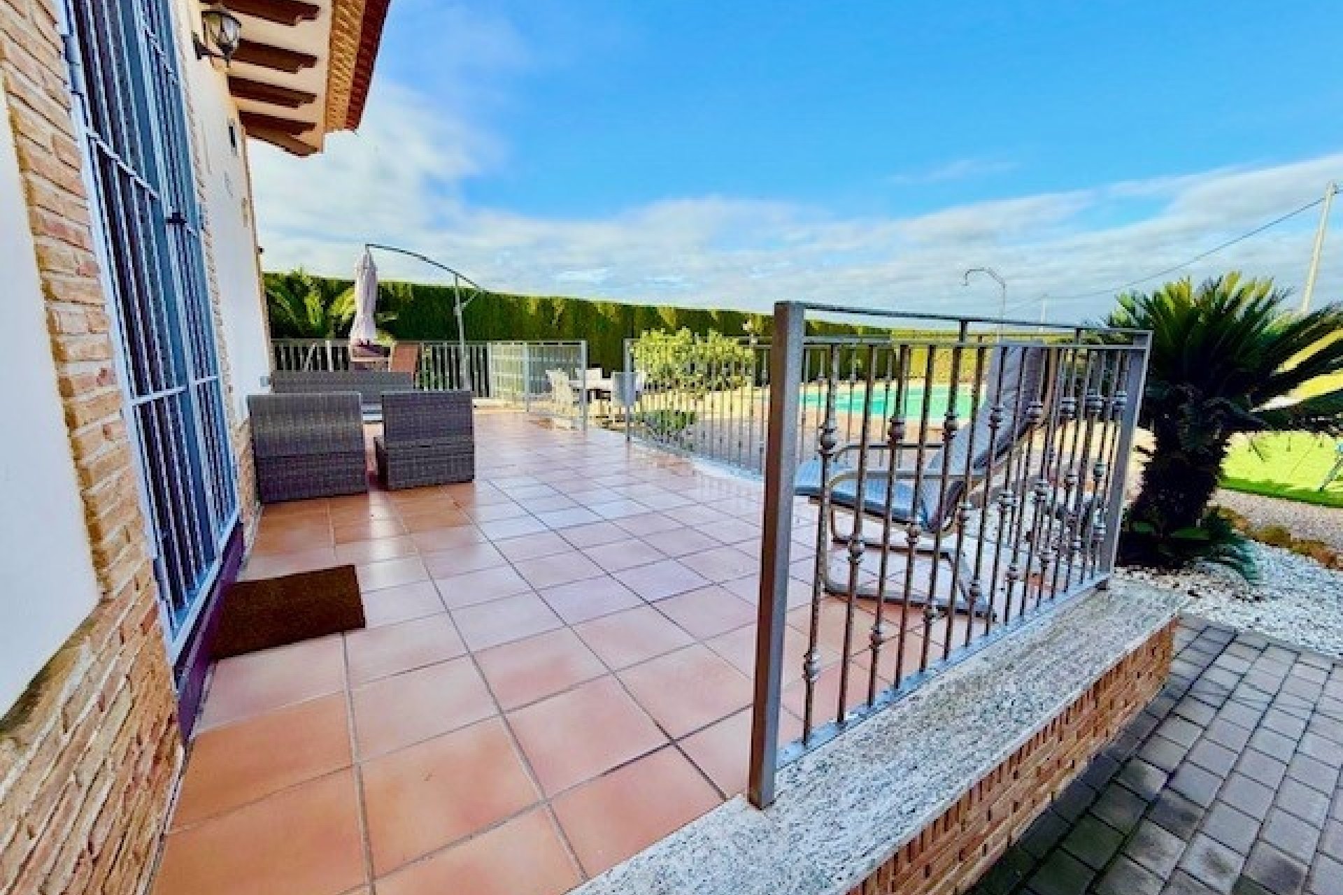 Reventa - Villa -
Avileses - Inland