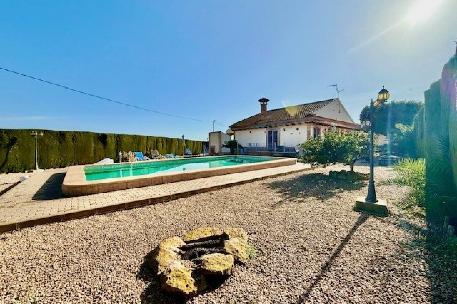 Reventa - Villa -
Avileses - Inland