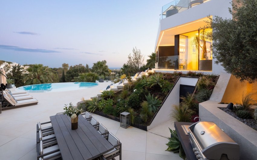 Reventa - Villa -
Benahavís - Costa del Sol