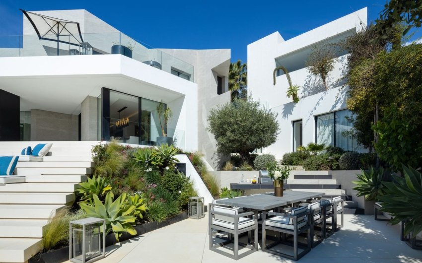 Reventa - Villa -
Benahavís - Costa del Sol